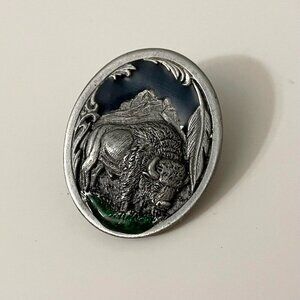 Vintage 90s Siskiyou Bison Buffalo Pin